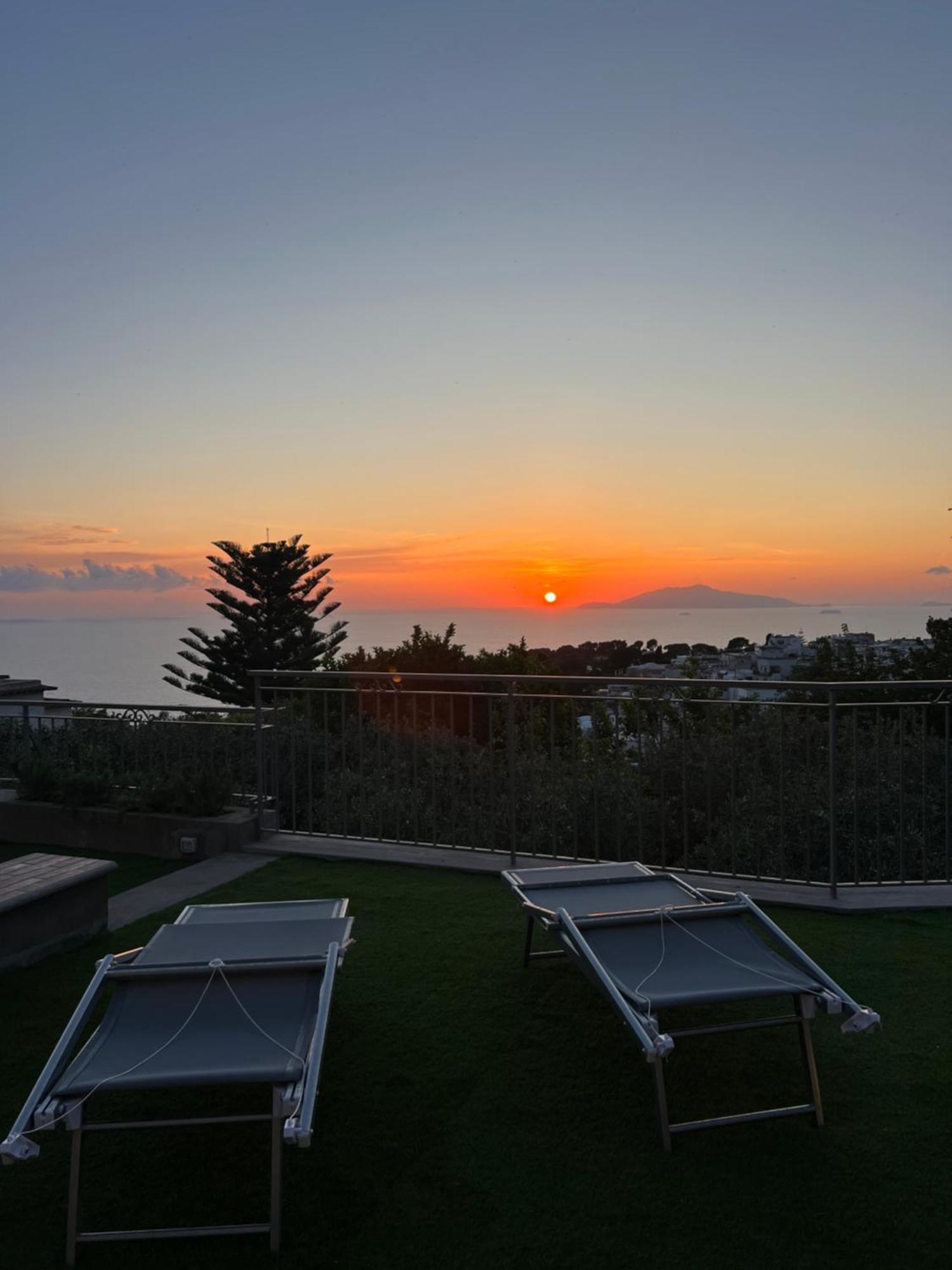 La Minucciola Capri Acomodação com café da manhã Anacapri  Exterior foto
